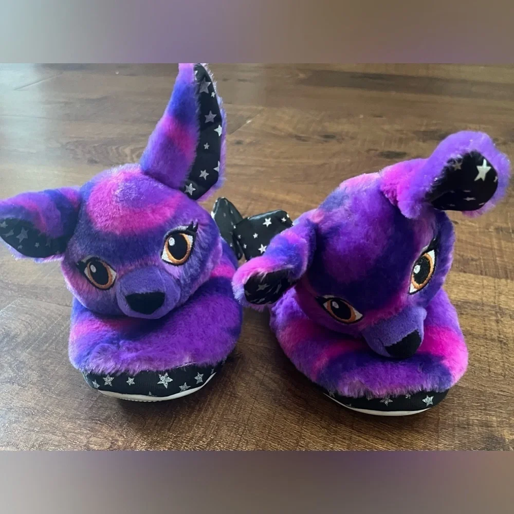 Build a bear kids youth bat plush slippers Sz 1-2 big kids